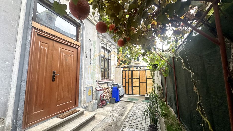 Casă de vânzare 3 camere/ curte generoasă/ Timpuri Noi/ lângă metrou - Poză 8