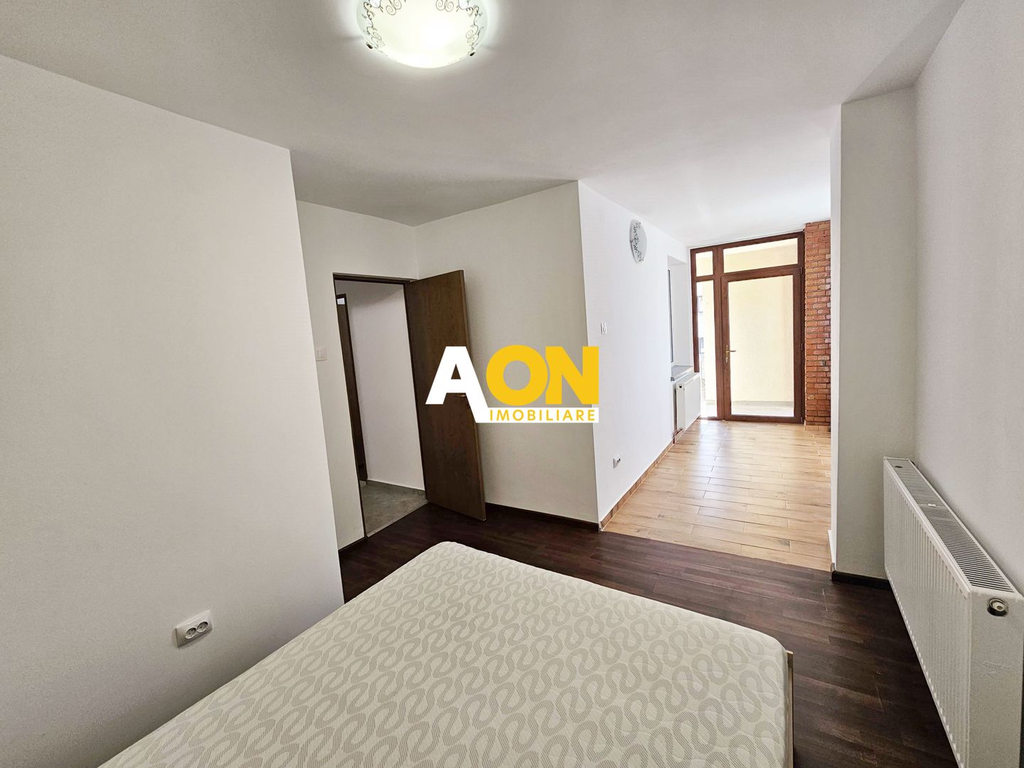 Apartament 3 camere, etaj 2, zona ultracentrala - Poză 7