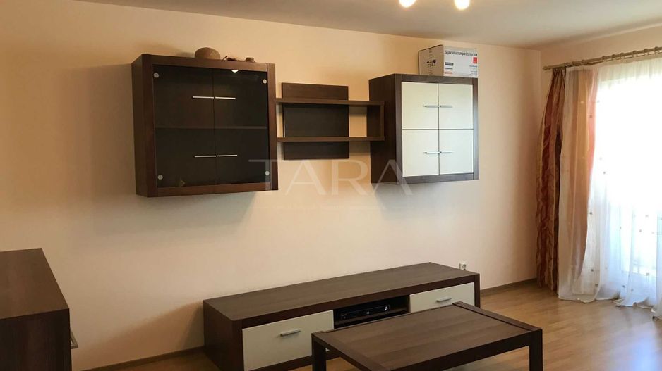 Apartament cu 3 camere, decomandat, în zona Pietei Zorilor! - Poză 3
