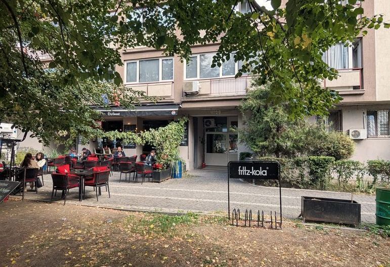 De inchiriat apartament 3 camere pe Calea Victoriei - Poză 20