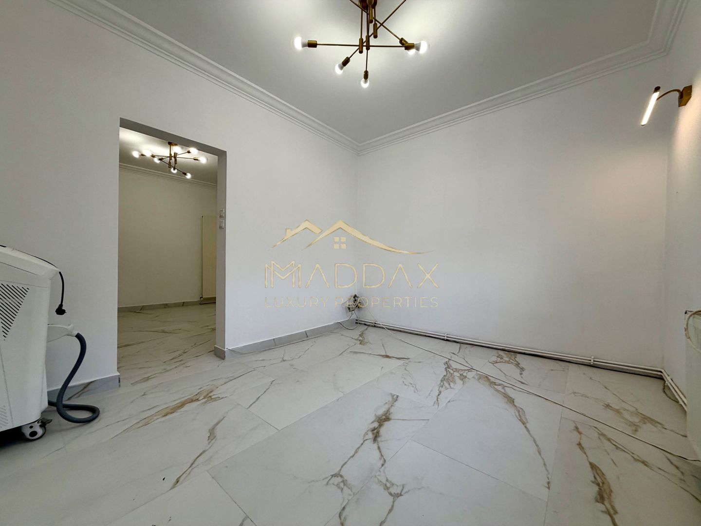 Spatiu comercial *3 camere* // Piata Dorobantilor - Poză 6