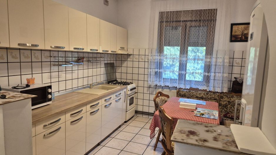 Calea Șagului | 3 Camere | 2 bai | Teren în proprietate 190 mp | Curte amenajat - Poză 3
