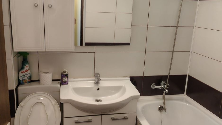 Vanzare Apartament 2 camere 48 mp, renovat, mobilat, 2 min metrou Romancierilor - Poză 7