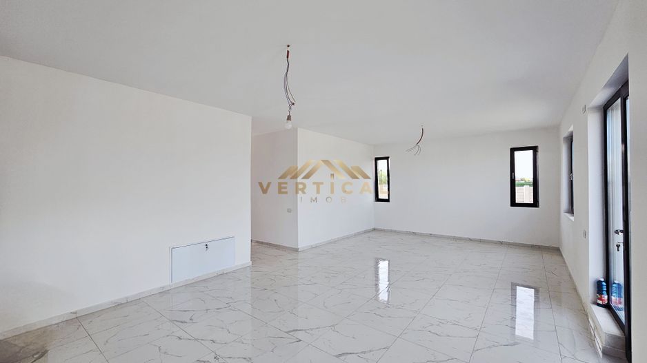 Casa 3 camere in centrul comunei Berceni - Poză 6