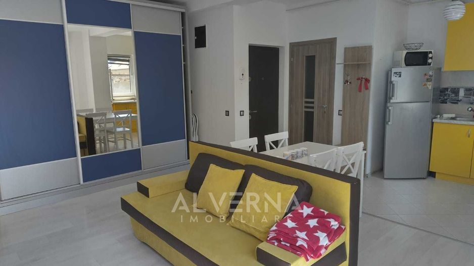 Apartament 3 camere | 75 mp + balcon | zona centrala| P. Mihai Viteazu - Poză 1