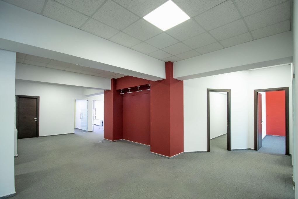 Inchiriere Bucuresti | Aeroport Otopeni | Spatiu Birouri | Utilitati incluse - Poză 4