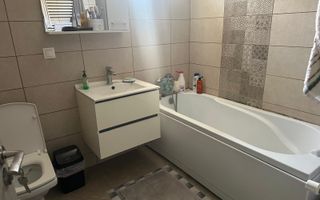 Vila tip duplex, P+1, Com.Berceni, Str. Oituz, mobilata si utilata - Poză 7
