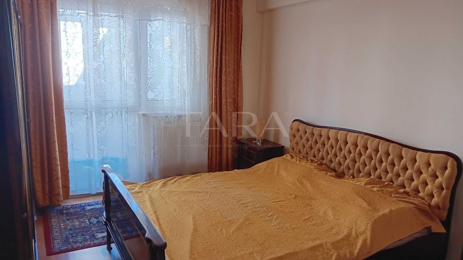 Apartament cu 3 camere decomandate, 2 băi și balcon închis, Zorilor. - Poză 5