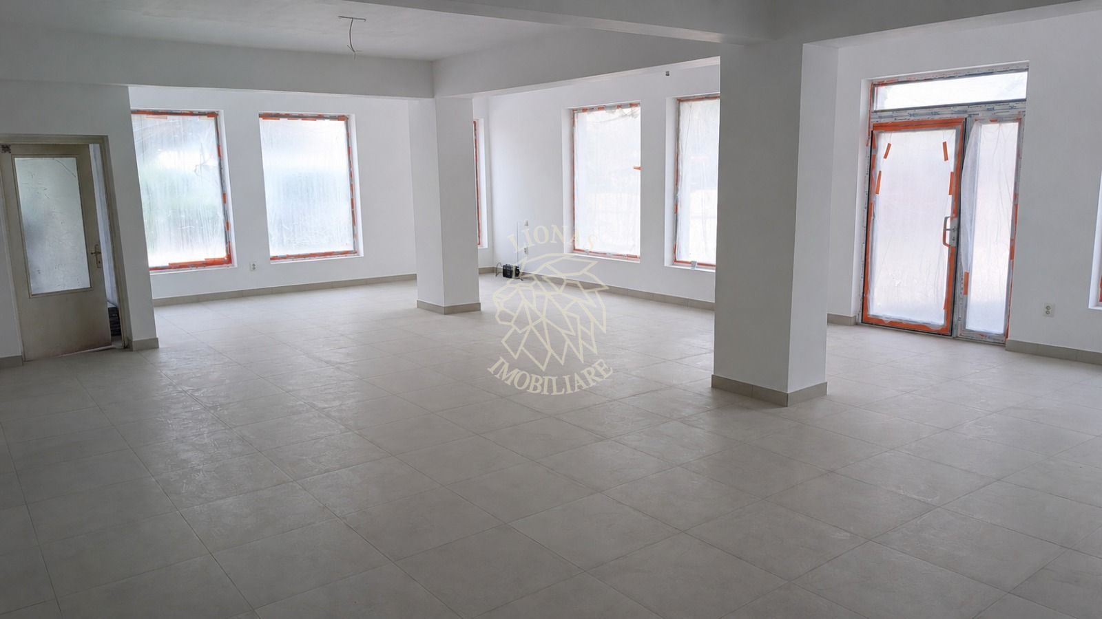 Spstiu Comercial Renovat 130 mp-ideal cabinet, showroom-Independentei - Poză 2