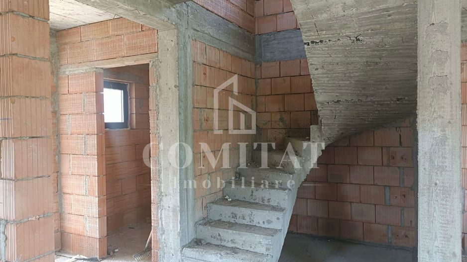 Casă individuală de vânzare | 4 Camere | 110 mp | Dezmir - Poză 3