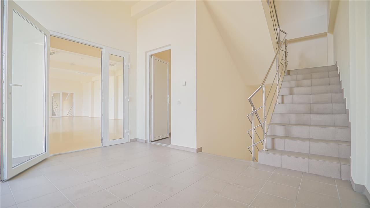 Cladire de birouri/clinica in Brasov zona Calea Bucuresti - Poză 14