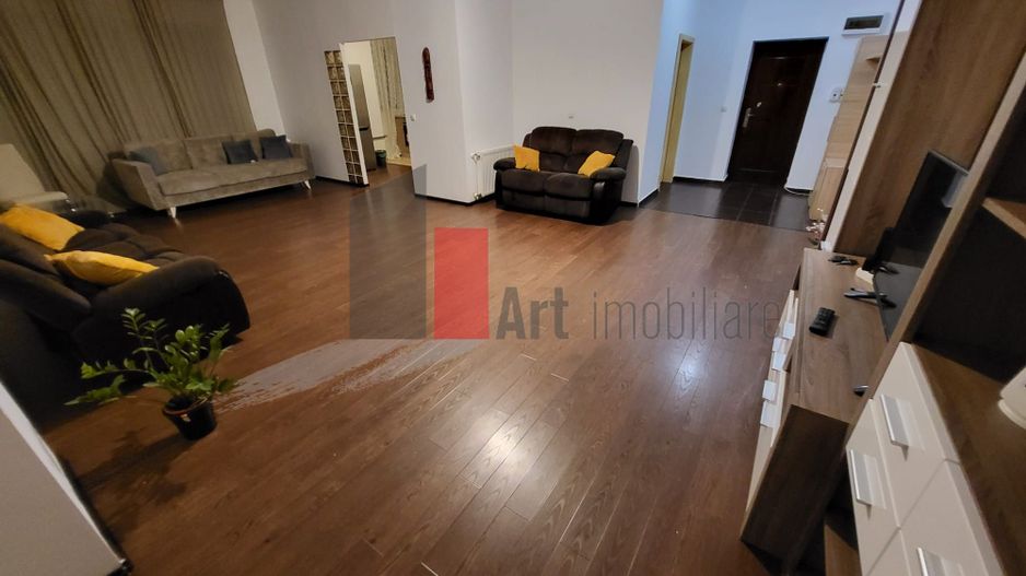 Apartament cu 3 camere de vanzare in zona Straulesti - Poză 33