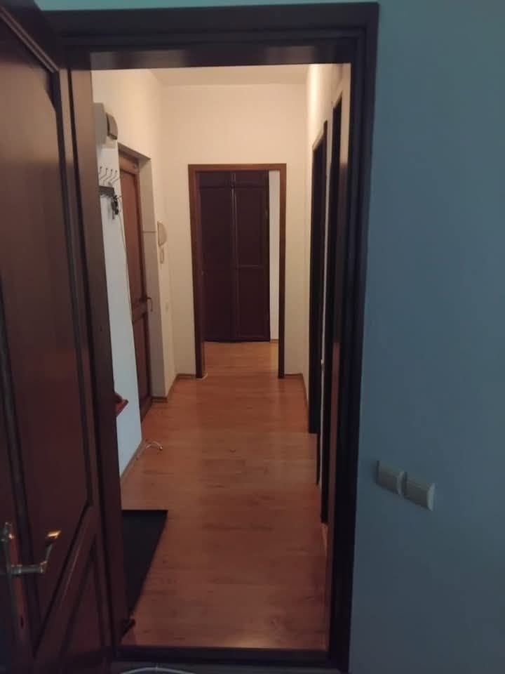 De inchiriat apartament cu 2 camere, etaj 2, Gradina Publica, 400 euro - Poză 4