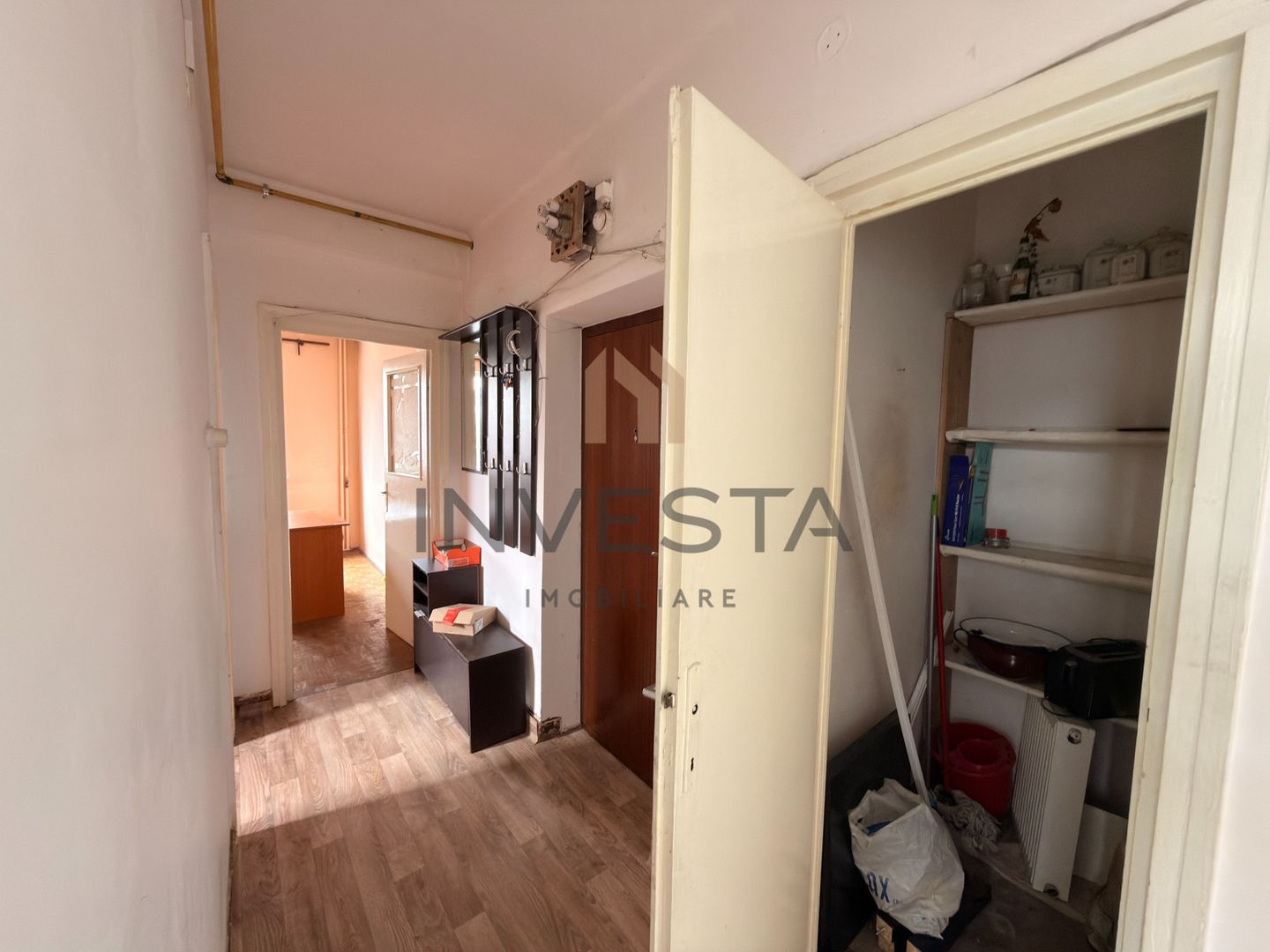 Apartament cu 2 camere decomandate, etaj intermediar, Pta M. Viteazu! - Poză 6