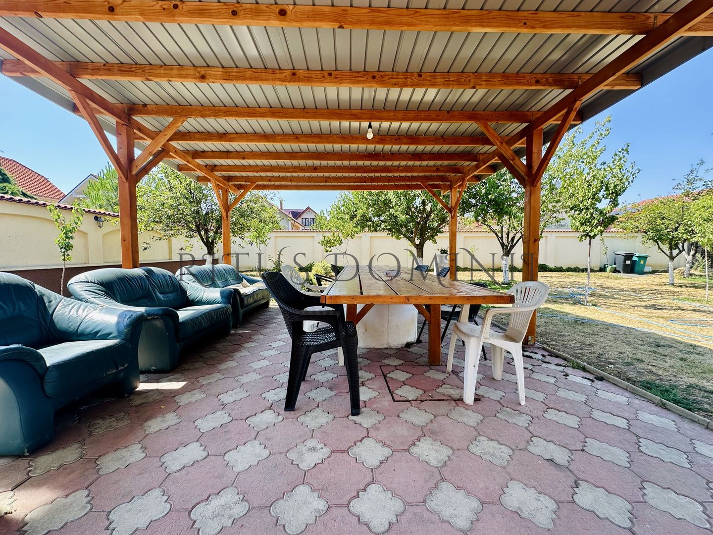 Apartament pentru 6 muncitori la Casa, Nufarul - Poză 12