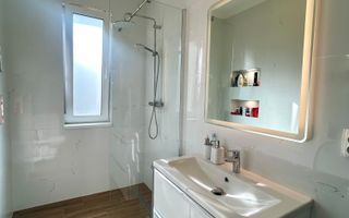Apartament de  vanzare  Zona Eroilor/ Floresti - Poză 15