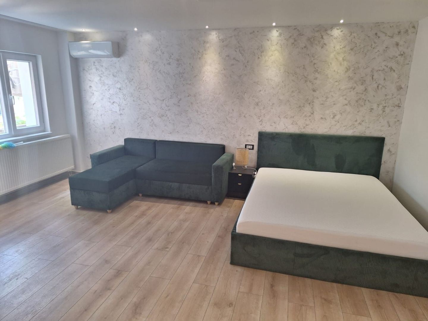 Garsoniera- 1 Mai - Poză 2