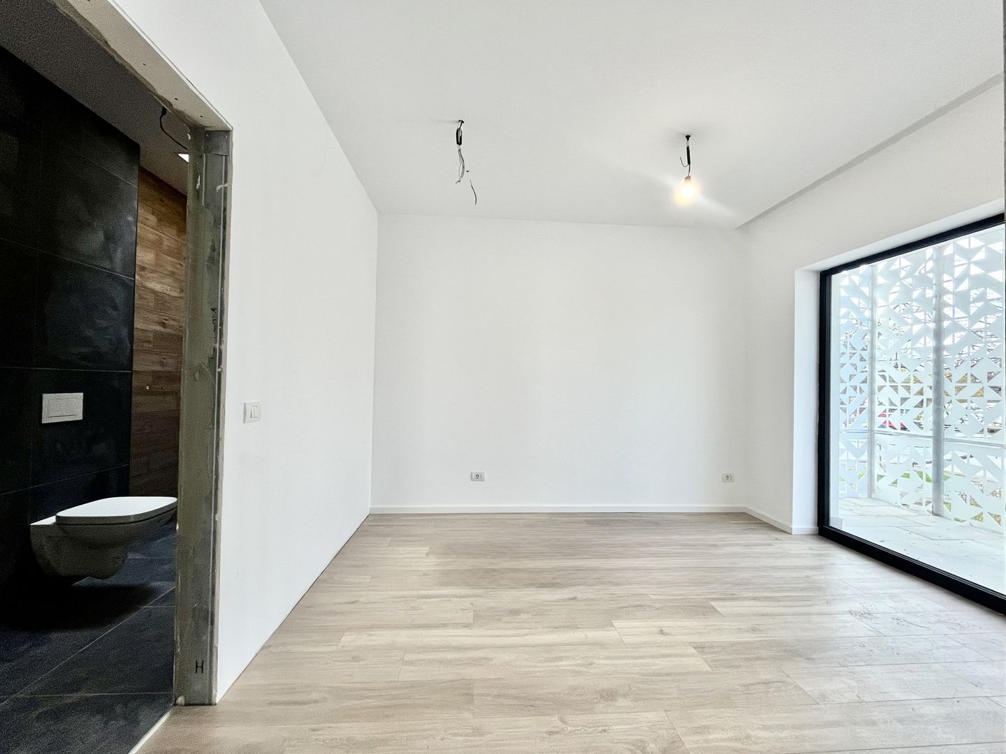 Casa individuala - 149 mp util - terasa rooftop cu jacuzzi de 32 mp - Poză 10