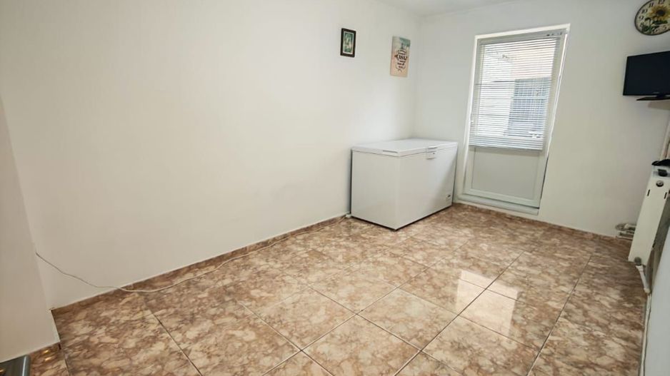 Casa 6 camere 165mp + 160m curte liber Piata Sudului, Obregia, Berceni - Poză 10