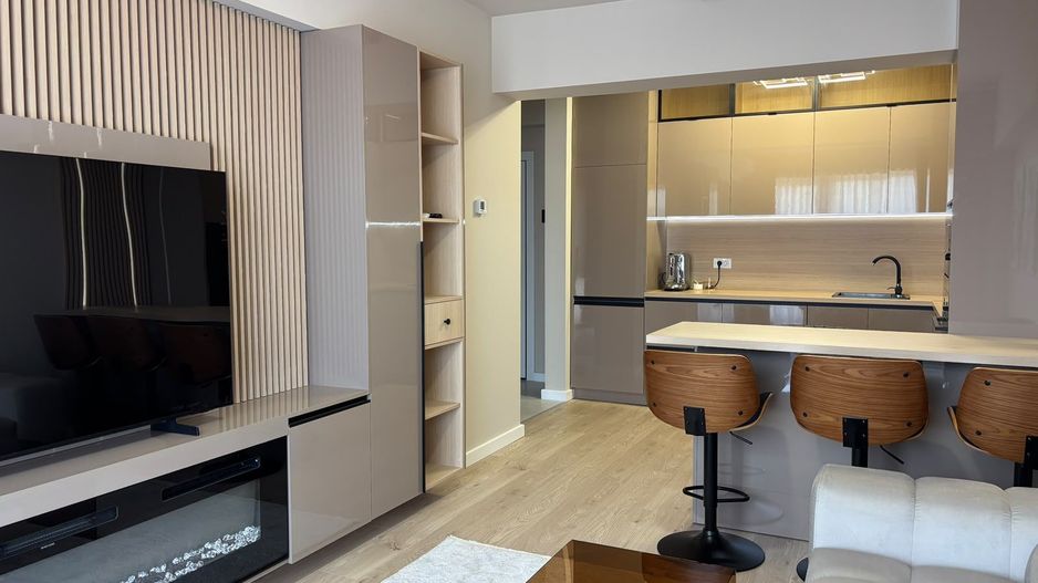 De închiriat | Apartament premium | Parcare | 3 camere | Vladimirescu - Poză 2