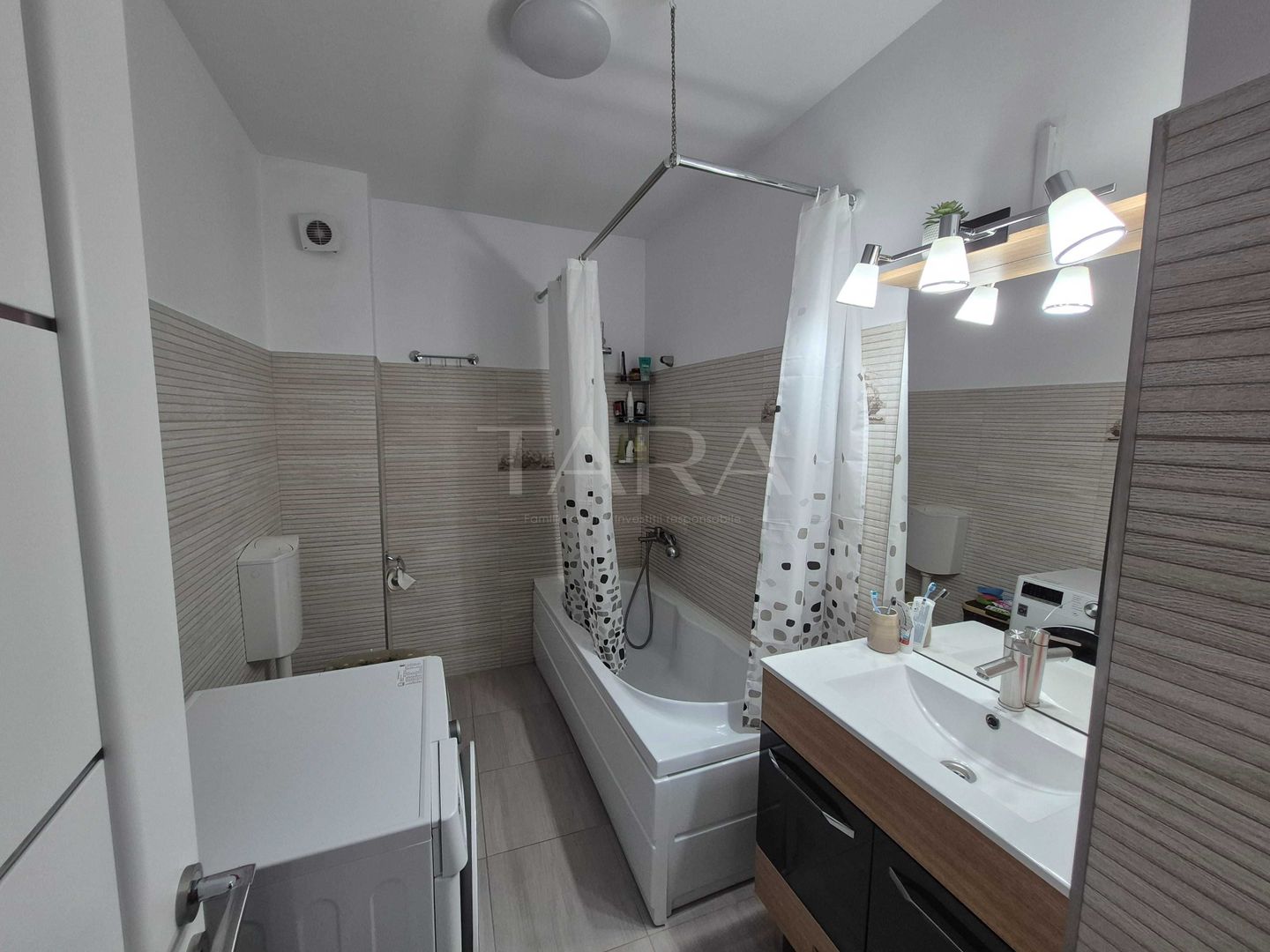 Apartament 2 camere, 56 mp, balcon,  decomandat, zona Mărăști. - Poză 7