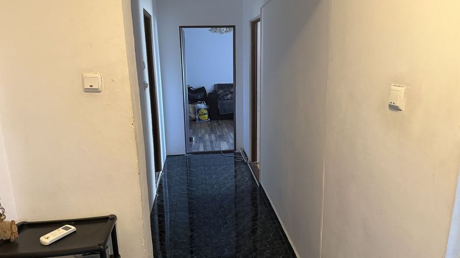 Apartament 2 camere zona Gorjului la 3 min de metrou - Poză 1