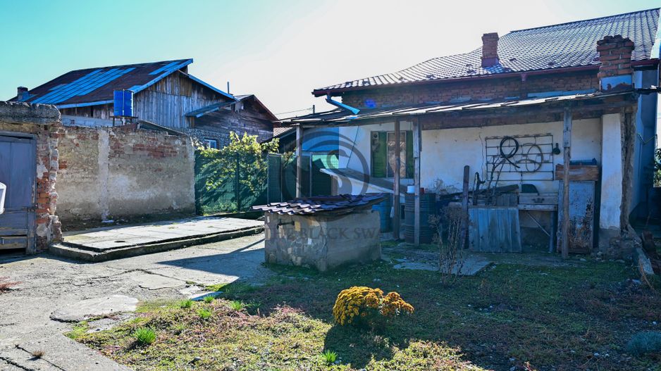 Casa la gri de vanzare | Zona Centrala - Bucov | Comision 0% - Poză 17