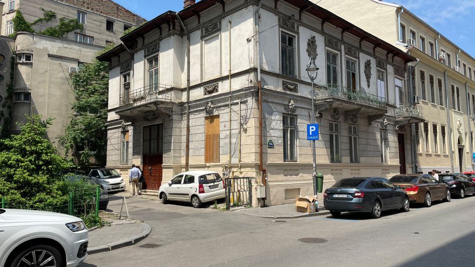Vila interbelica Universitate | 17 CAMERE - Poză 1