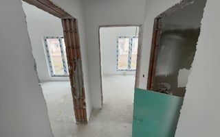 Duplex pe Parter | 4 camere | Zona centrala | Toate utilitatile | Mosnita Noua - Poză 15