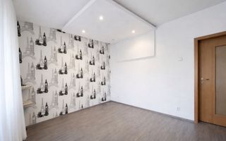 Casă + Spațiu comercial -218 mp utili- Intersecție circulata -Trifazic - Poză 2