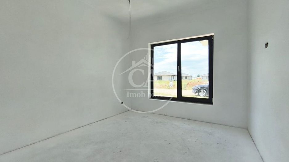 Casa de vanzare cu 4 camere in Santandrei, Bihor - Poză 8