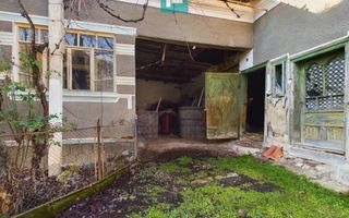 Casă de vacanță de vânzare în Tauț - Poză 12