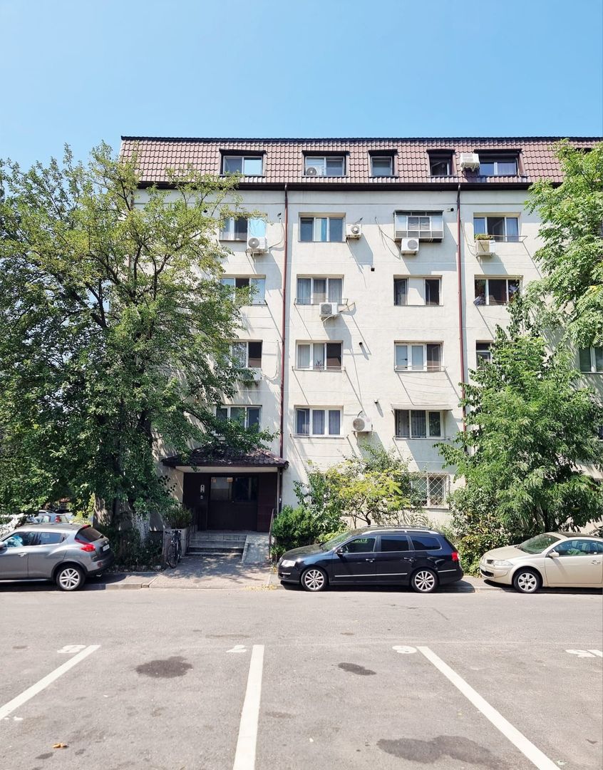 Garsoniera Mansarda Militari Apusului - Poză 12