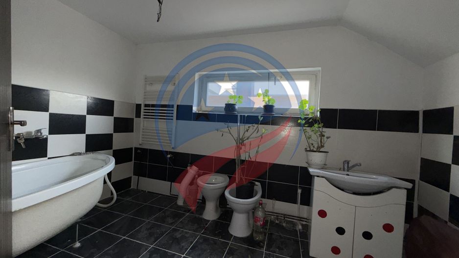 Casa Brestei Promenada 3 camere ,2 bai - Poză 5