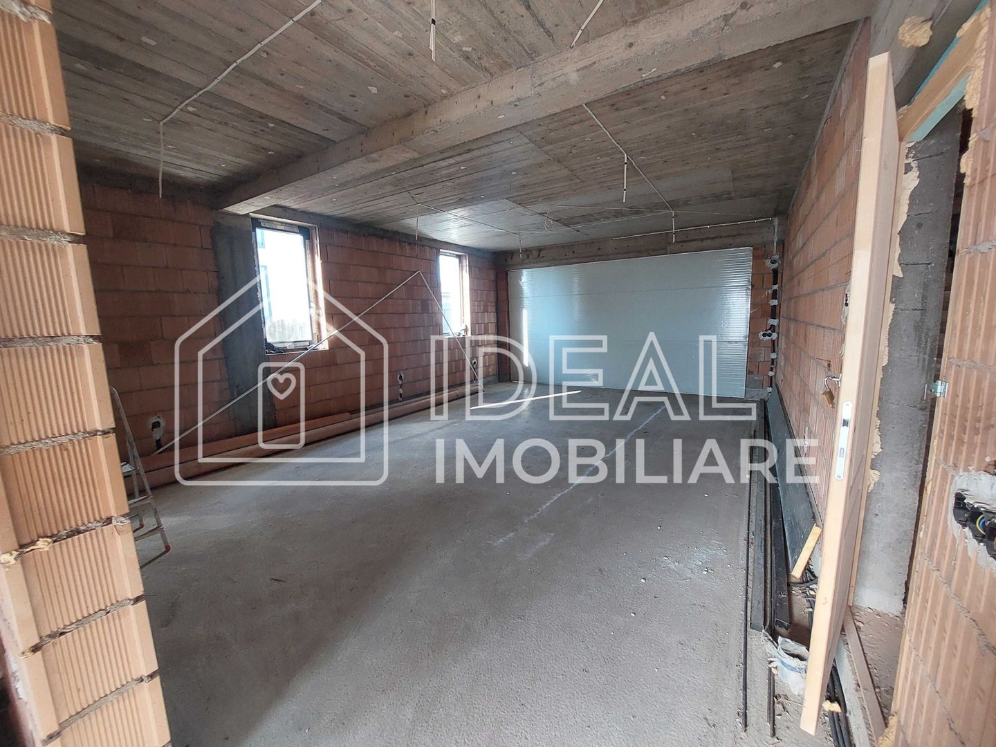 Casă individuală de vânzare – 263 mp utili – teren 500 mp – garaj dublu – Cartie - Poză 8