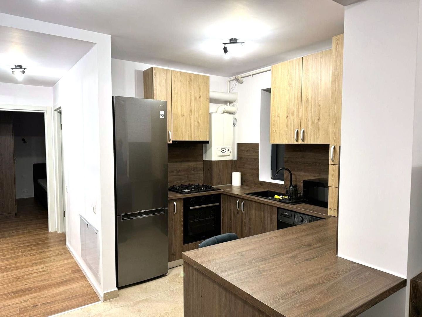 🏡 Închiriez Apartament cu 2 camere, bloc nou 2024, încălzire în pardoseală - Poză 4