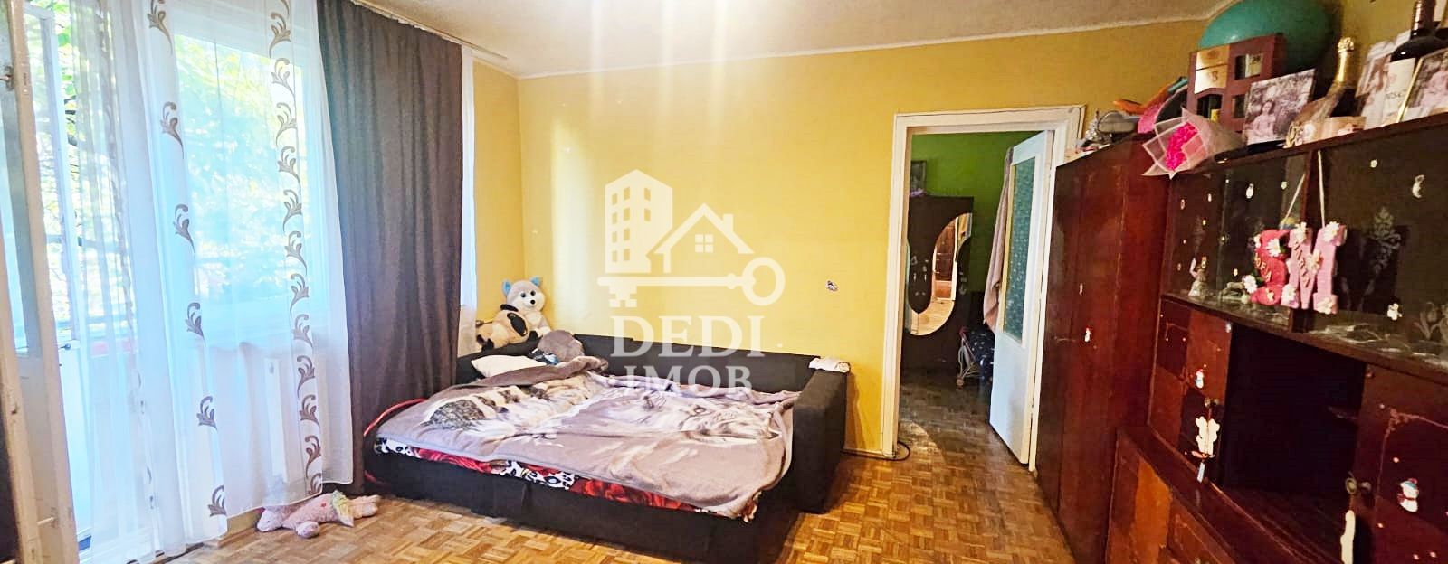 Apartament 2 camere de vanzare in zona Rogerius, Oradea - Poză 4