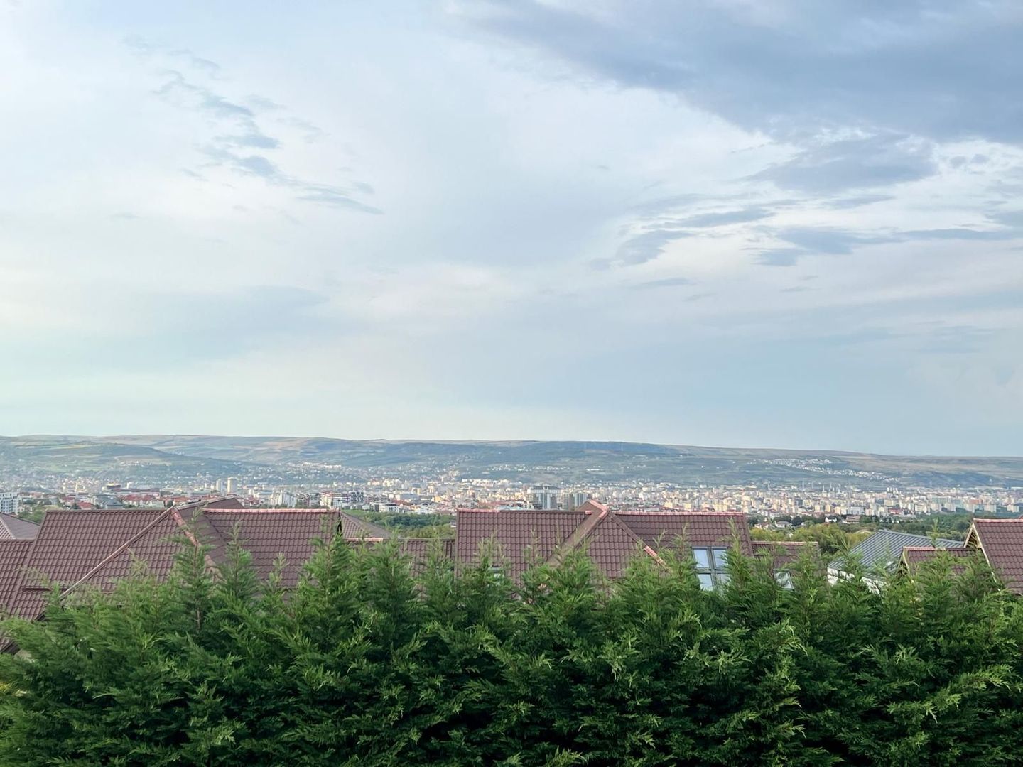 Casa cu 7 camere | 3 balcoane | Garaj | 220 mp + 80 mp curte | Cartier Panorama - Poză 40