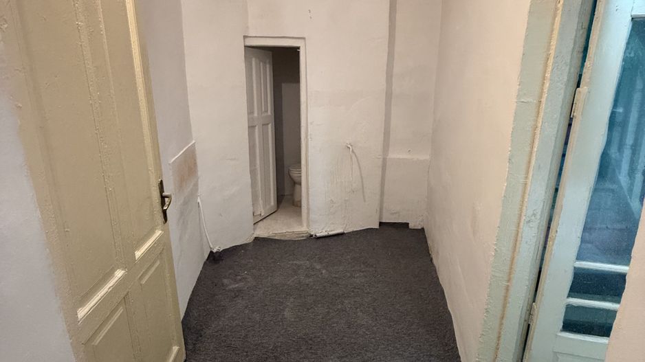 Oferta zilei !!! Garsoniera 33.4 mp utili in Vila - Zona Parcul Carol - Poză 12