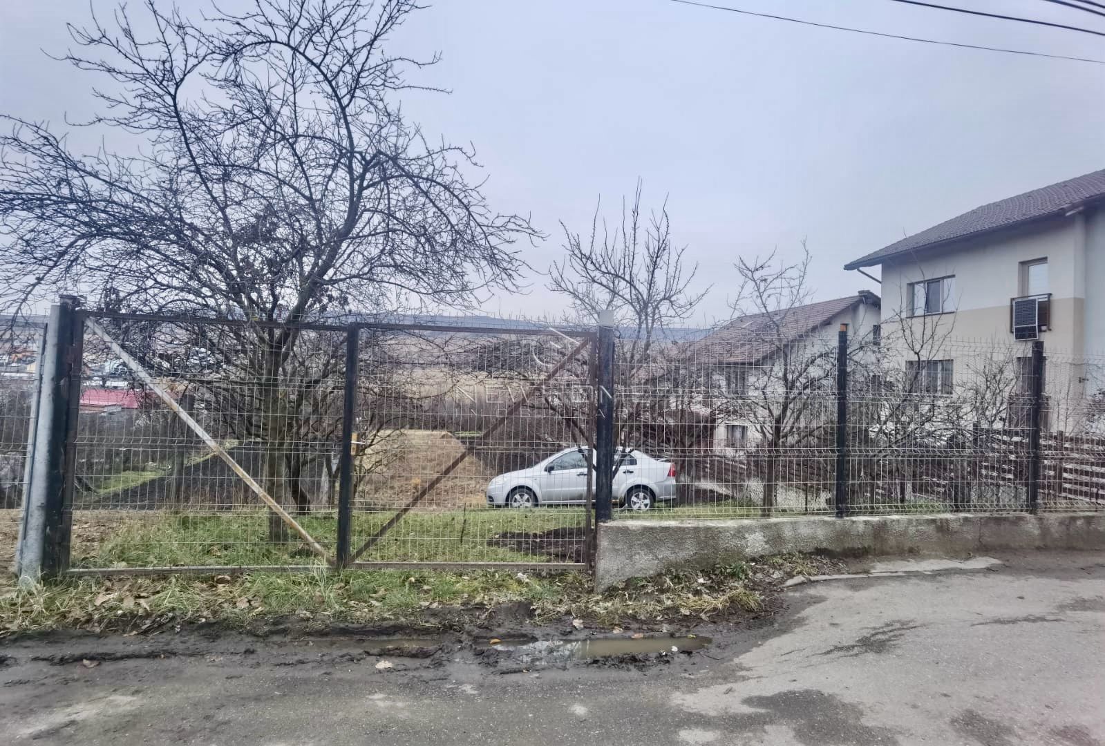 Teren intravilan 1250 mp Strada Oasului / Iris - Poză 2