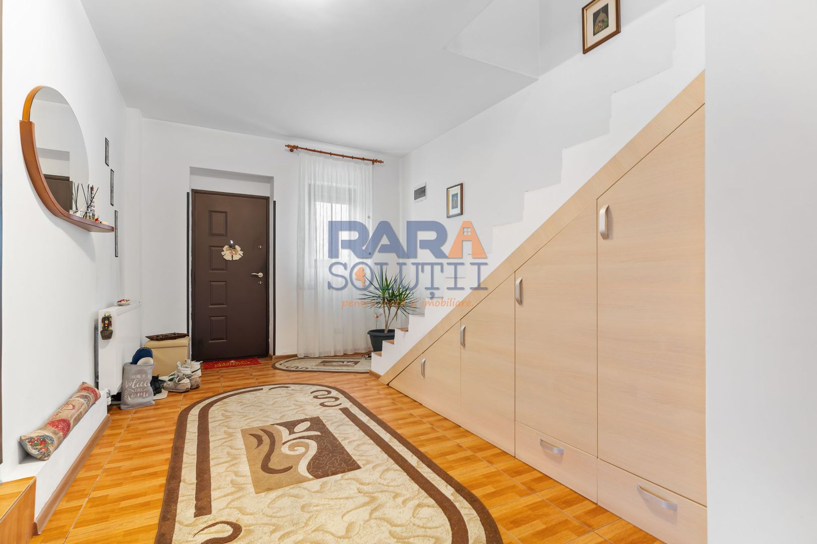 Casă cu 3 dormitoare și 2600 mp teren - Poză 8