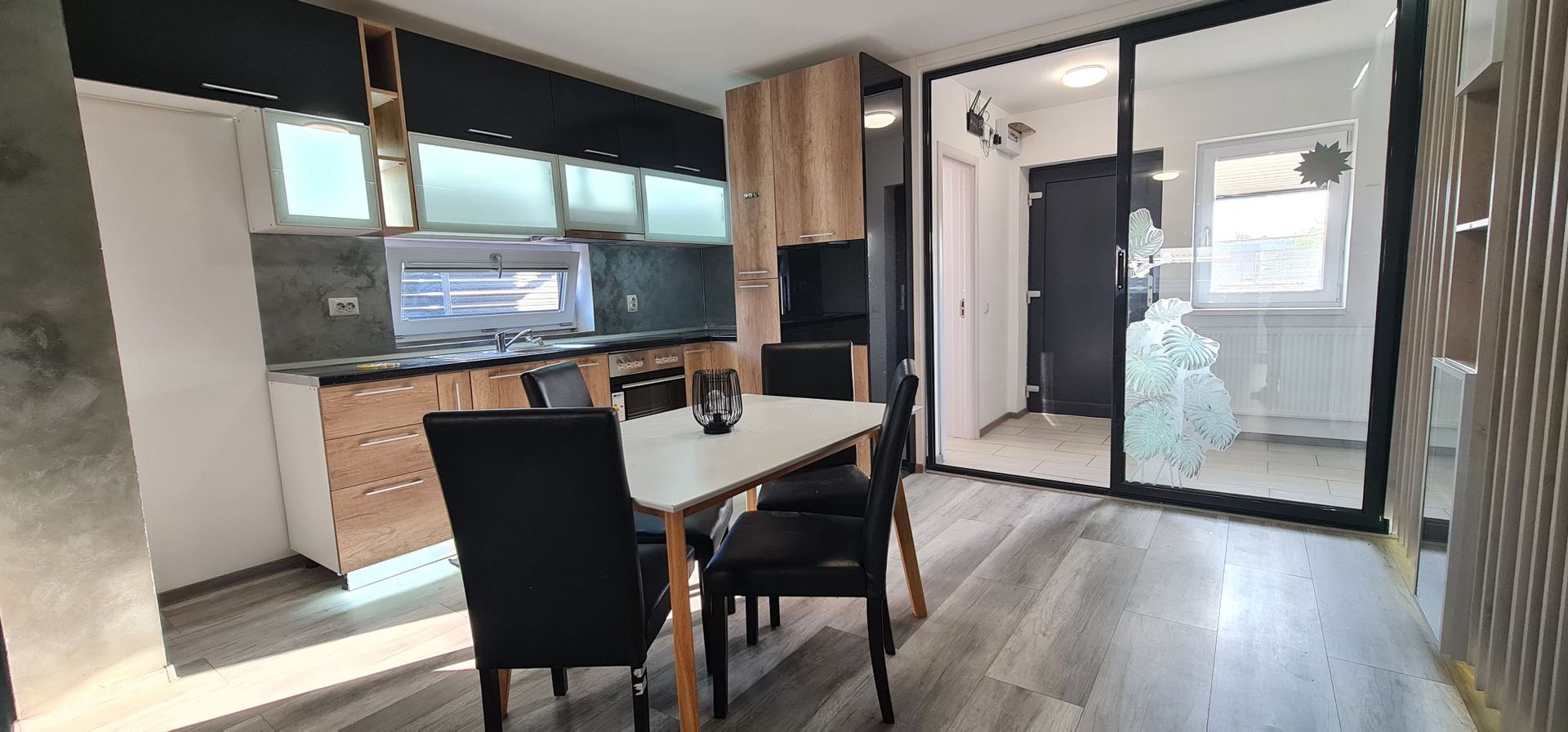 Casa finalizata intabulata mobilata in Cartier Izvor Tarlungeni Brasov - Poză 7