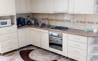 Apartament cu 3 camere în zona Regal, Cluj-Napoca. - Poză 2