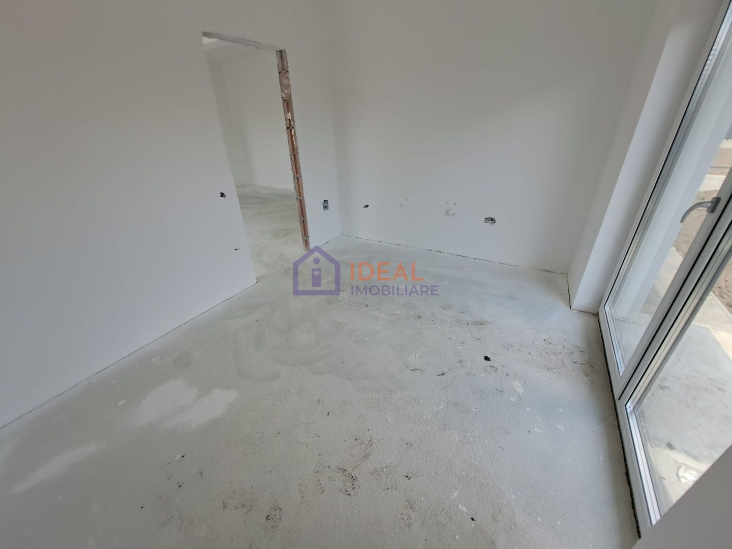 Casa Moderna cu 4 camere si garaj, in zona Trifoiului - Poză 5