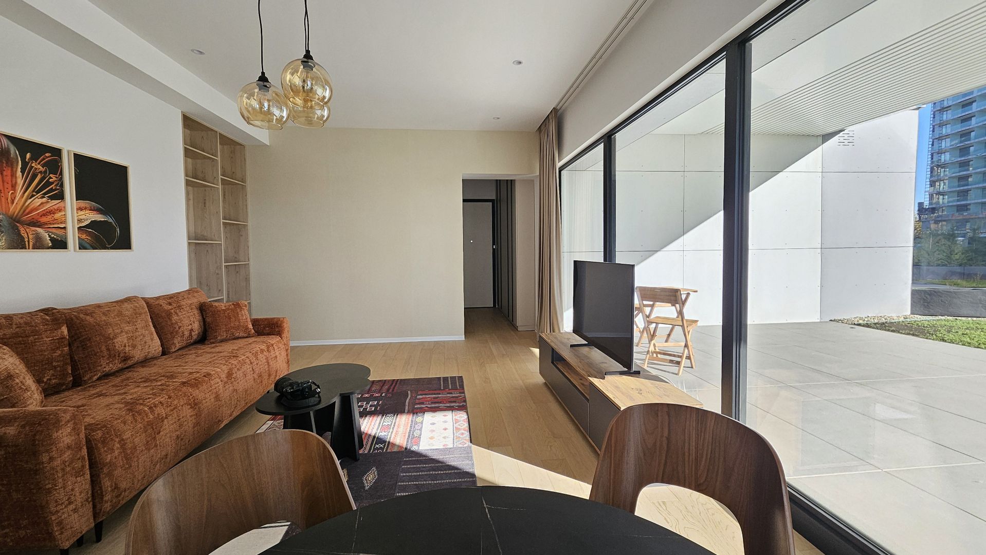 2 Camere + Parcare, terasa 60mp, One Lake Club - Poză 2