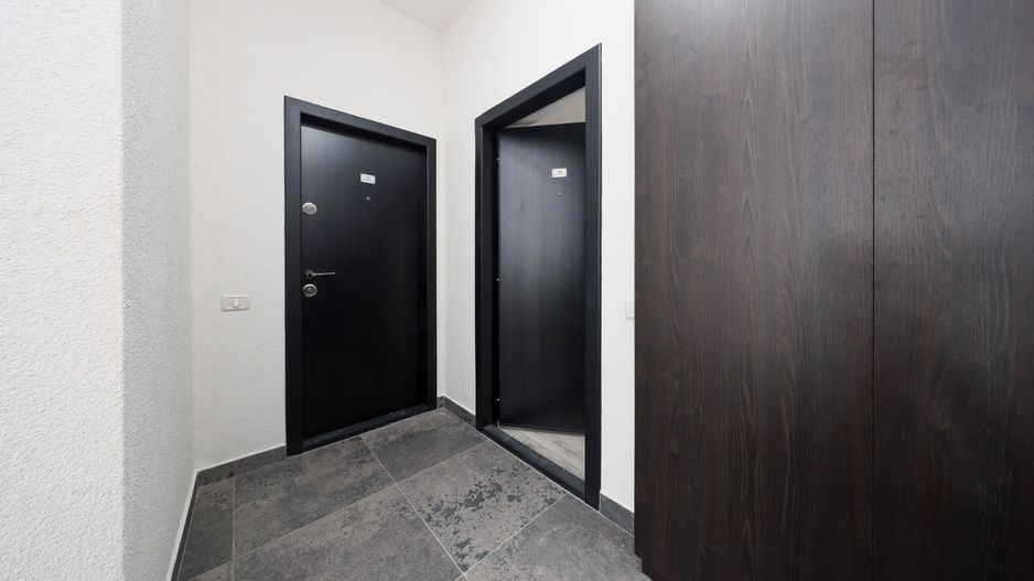 Apartament nou - loc parcare acoperit  inclus - Poză 12