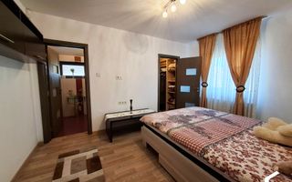 Vila cu 7 camere de vanzare in Paulesti - Poză 13