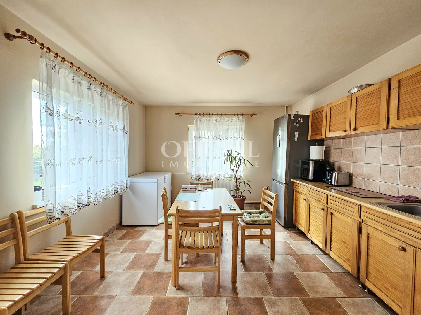 Casa individuala 5 camere | Teren 552mp | Front 15ml | Dambul Rotund - Poză 5