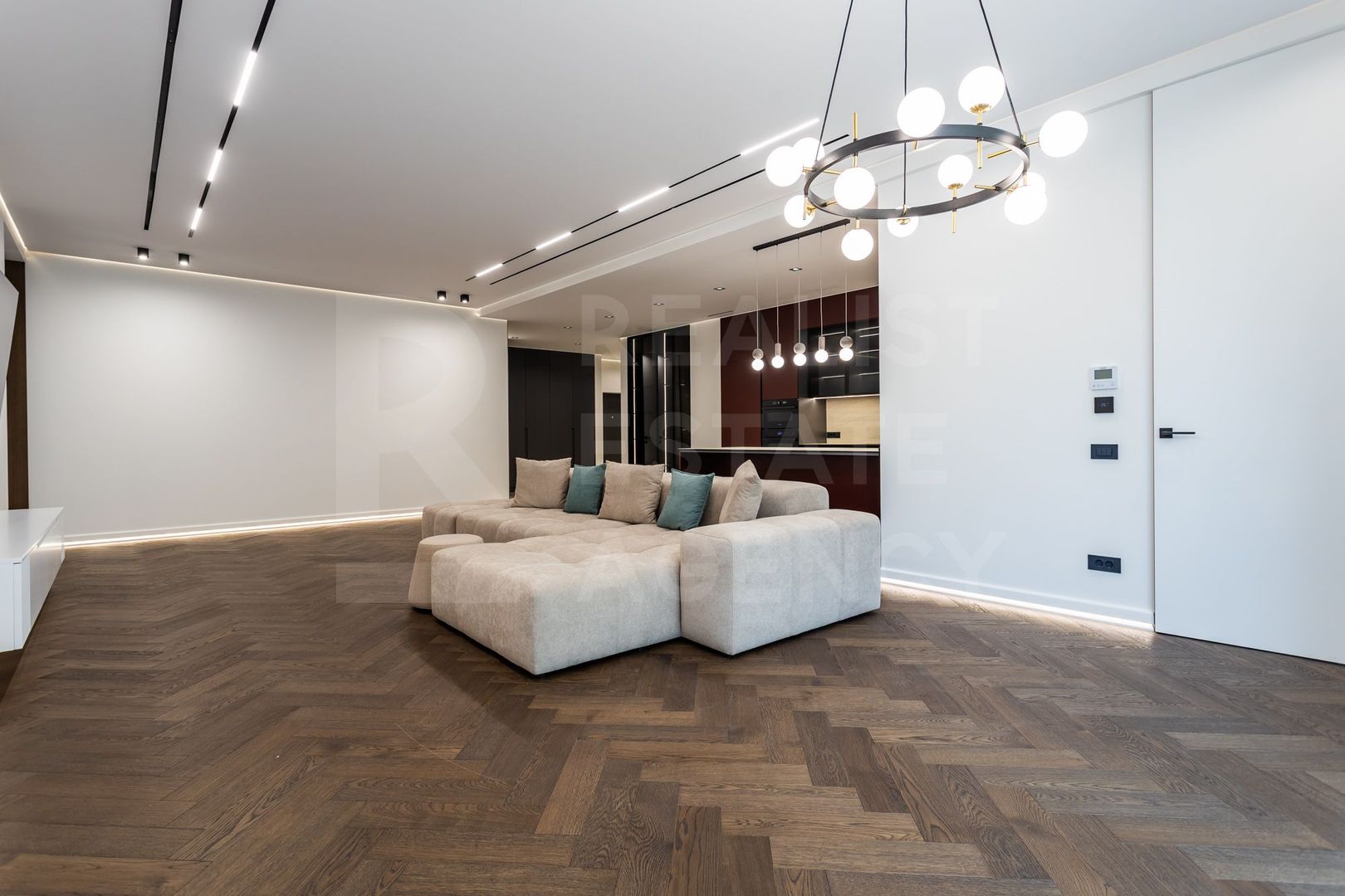 Chirie, apartament, 4 camere, str. Universității, Centru - Poză 11