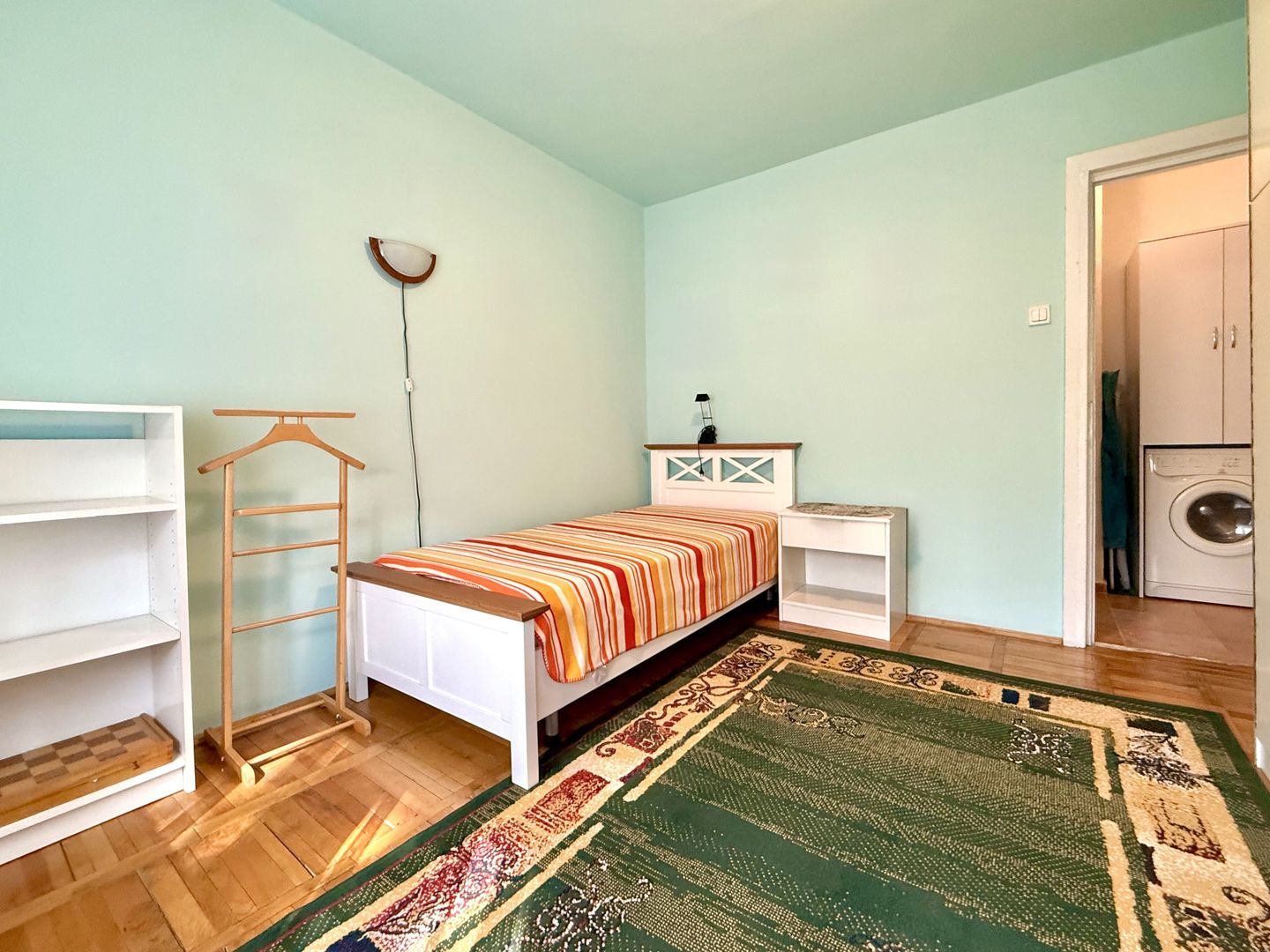 Apartament cu 3 camere zona Central - Medicină - Poză 2